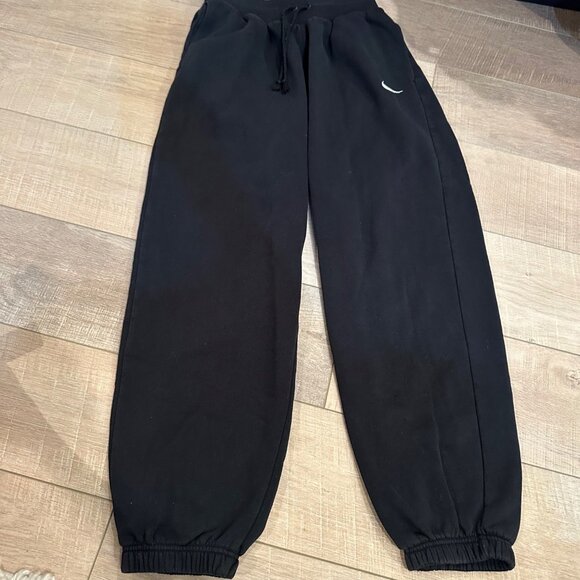 WOMENS NIKE BLACK JOGGER PANTS XS - Picture 1 of 7